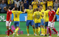 Ibrahimovic tịt ngòi, Thụy Điển vẫn vùi dập xứ Wales
