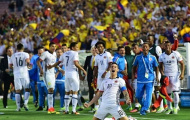 James Rodriguez rực sáng, Colombia giật vé vào tứ kết