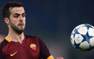 Juventus đánh bại M.U, Chelsea trong vụ Miralem Pjanic