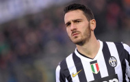 M.U tiếp tục củng cố hàng thủ bằng sao Serie A