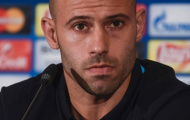 Bị đối xử tệ, Mascherano rời Barca