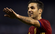 Fabregas tố TBN bị sao chép lối chơi