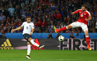 Video: Dimitri Payet sút dội xà ngang Thụy Sĩ