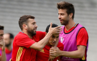 Gerard Pique bảo vệ Pedro sau phát biểu sốc