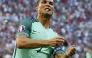 Ronaldo rực sáng với cú đúp đưa Bồ Đào Nha vào vòng knock-out
