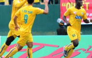 Trọng Hoàng nhận thẻ đỏ, Bình Dương thua Thanh Hóa 0-3