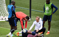 Evra chấn thương, tuyển Pháp tan hoang hàng thủ