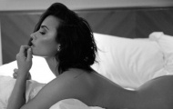 Demi Lovato khoe hình xăm táo bạo trong loạt ảnh nude 100%