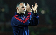 Vừa đón Ibra, M.U lại rục rịch chia tay Ryan Giggs