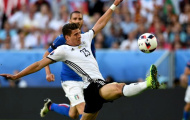 Video: Mario Gomez suýt lập siêu phẩm đánh gót vs Italia