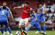 Bạn đồng lứa của Bellerin sắp rời Arsenal 3 lần trong 3 năm