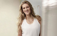 Azarenka bất ngờ dính bầu, tuyên bố nghỉ hết mùa