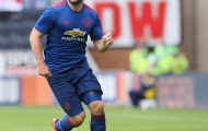 Luke Shaw hi sinh kỳ nghỉ để gây ấn tượng với Mourinho