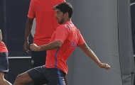 Suarez trở lại Barcelona hướng đến International Champions Cup và lương mới