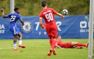 Tân binh Batshuayi 'thông nòng', Chelsea đại thắng 8-0