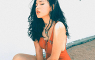 Hot girl 19 tuổi thích khoe ngực nổi tiếng trên Instagram