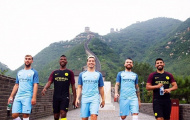 Chùm ảnh: Học đòi M.U, Man City ra mắt áo đấu không giống ai