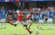 Drogba lại sắm vai hung thần, Arsenal vẫn thắng sao MLS