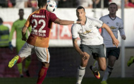 Siêu phẩm của Ibra, cú đúp của Rooney giúp Man United hủy diệt Galatasaray