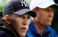 Schweinsteiger bị đẩy khỏi phòng thay đồ MU