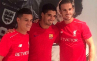 Barca thua đậm Liverpool, Suarez 'ăn mừng'