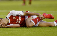 Gabriel chấn thương nặng, Arsenal tan tác hàng thủ