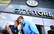Chùm ảnh: Những khoảnh khắc đầu tiên của John Stones tại Man City