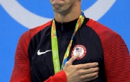 Tại sao Michael Phelps đổ lệ trên bục nhận huy chương?