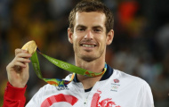 Andy Murray hai lần bật lại khiến phóng viên đỏ mặt