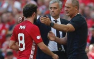 Mourinho lại chơi chiêu với Mata và người hâm mộ