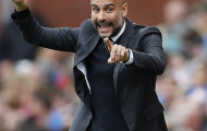 Pep gượng cười dù Manchester City đại thắng