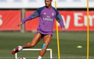 Bí ẩn miếng dán trị thương cho Ronaldo