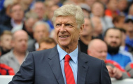 Đón 2 tân binh, Wenger vẫn bị CĐV la ó