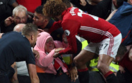 Fellaini giải cứu fan nữ MU