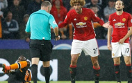 Điểm tin sáng 30/08: Fellaini lỡ derby Manchester; Ibrahimovic được trọng thưởng; Arsenal sẵn sàng chia tay Wilshere