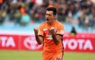 Gaston Merlo chạm 1 tay vào danh hiệu Vua phá lưới V-League 2016