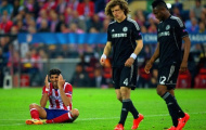 Mikel dùng chiêu độc để chào đón Luiz