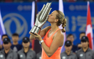 Petra Kvitova rạng rỡ bên danh hiệu Wuhan Open