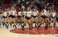 Rạo rực với các vũ công Miami Heat