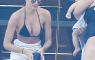 'Thiên thần nội y' Candice eo thon ngỡ ngàng sau 5 tháng sinh con