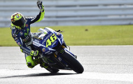 Fan thở phào nhẹ nhõm vì Valentino Rossi