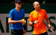 Anh trai Murray lần đầu vào tứ kết Pháp mở rộng