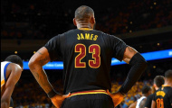 Màn trình diễn giúp LeBron James lần nữa đi vào lịch sử NBA