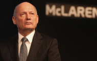 CHÍNH THỨC: 'Người hùng' Ron Dennis kết thúc 'mối tình' 37 năm với McLaren