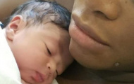 Serena Williams tiết lộ tên con gái mới sinh