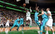 Không Irving, Celtics lội ngược dòng ấn tượng trước Hornets