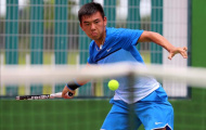 Lý Hoàng Nam gây sốc trước tay vợt hạng 350 thế giới