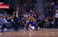 CĐV Warriors 'thót tim' vì chấn thương của Stephen Curry