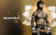 ‘Thánh Muay Thái’ Buakaw: Một nhà sư, một cử nhân và một huyền thoại