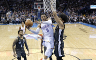 Video NBA: Westbrook lên đồng trong trận Brooklyn Nets